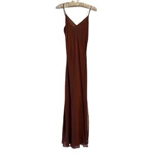 NWT Duchess floor length, strapy, backless Gown Size L